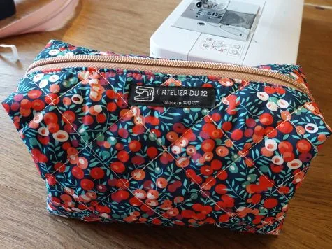 Atelier couture  » trousse de toilette «