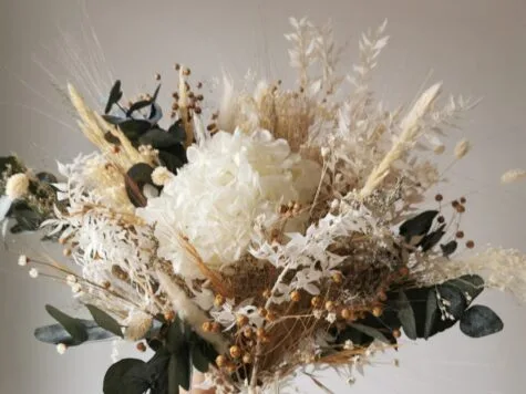 Bouquet en fleurs séchées et stabilisées