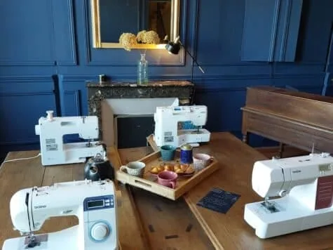 Atelier couture privé entre amis ou en famille