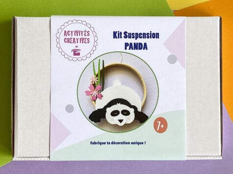 Cercle PANDA en papiers pré-découpés à coller