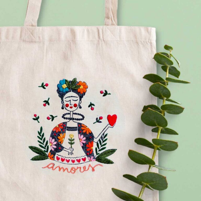 KIT BRODERIE TOTE BAG FRIDA AMORES