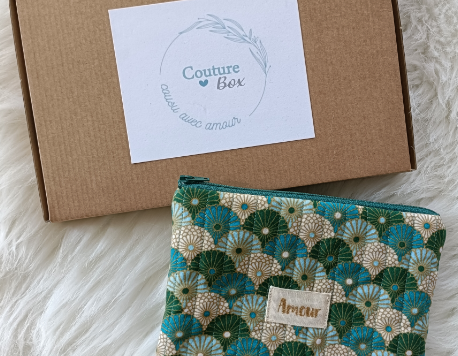 Couture Box : Pochette matelassée tissu japonais vert