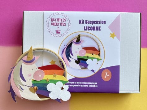 KIT CRÉATIF – fabrique une déco LICORNE avec un cercle en bois – à coller