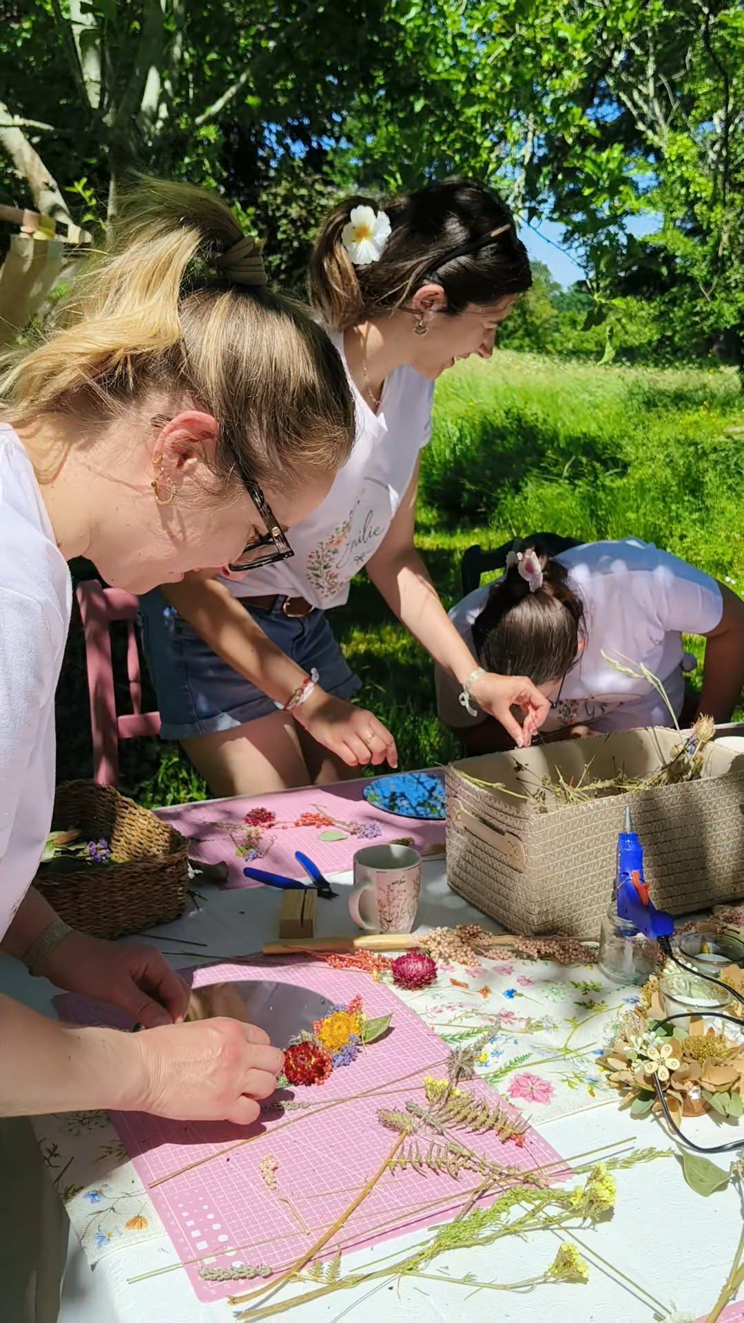 Atelier créatif végétal en plein air