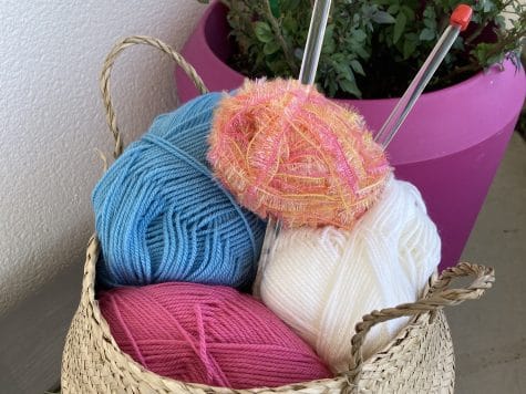 Atelier tricot pour adultes et enfants