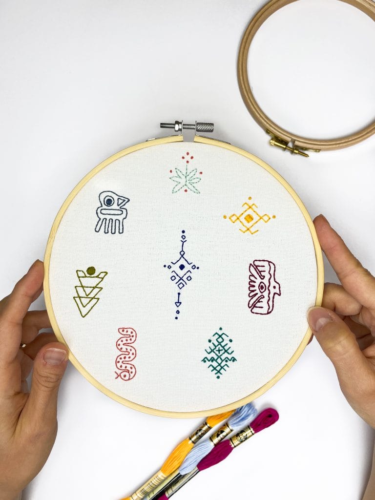 Kit de broderie : Motifs aztèques