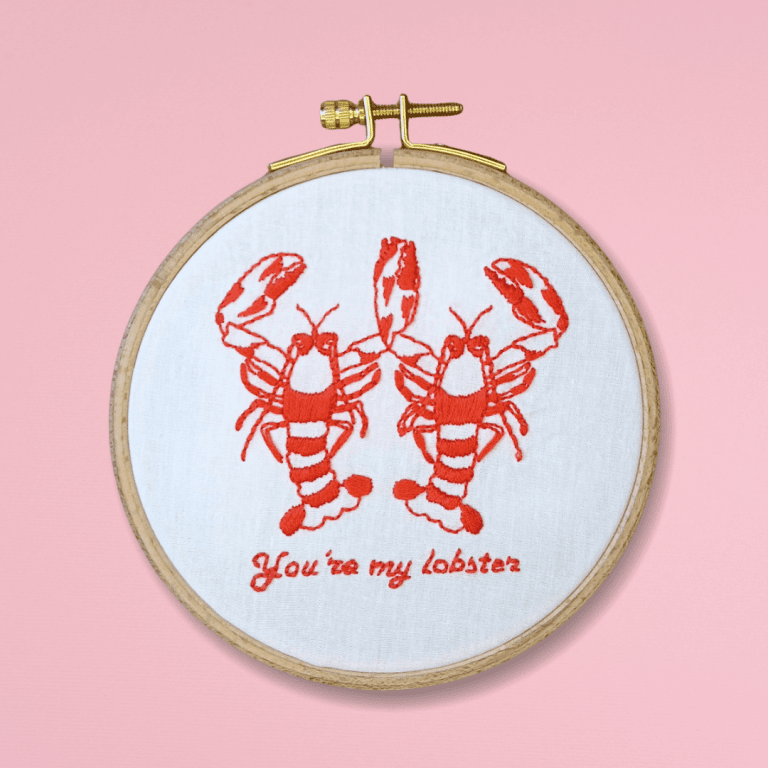 Kit de broderie You’re my lobster by Romane Sérazin