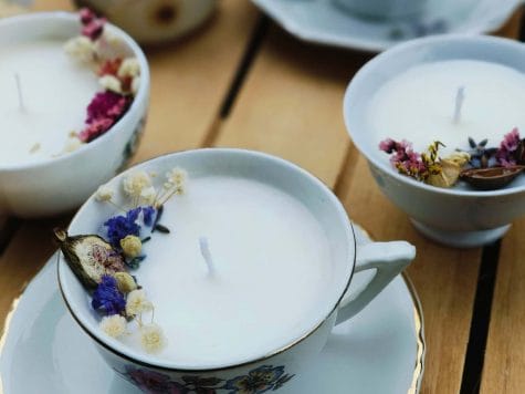 Atelier Bougies naturelles Fleuries