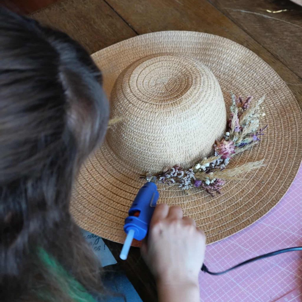 Atelier personnalisation de chapeau à Poitiers