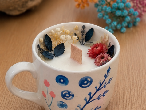 Atelier Peinture sur céramique et création d&rsquo;une bougie parfumée (11-17 ans)