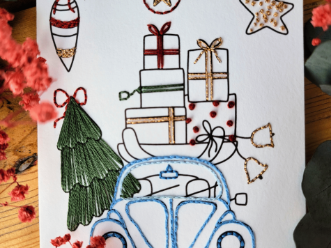 Carte à broder Noël – La tournée des cadeaux