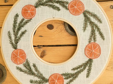 Kit Broderie Noël – « Ma couronne de Noël »