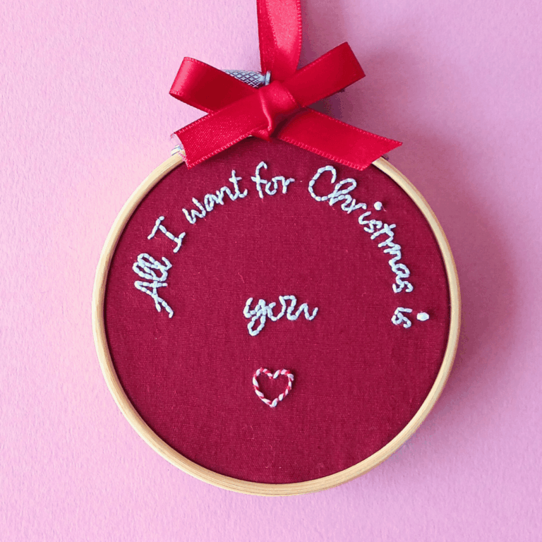 Kit de broderie All I want for Christmas